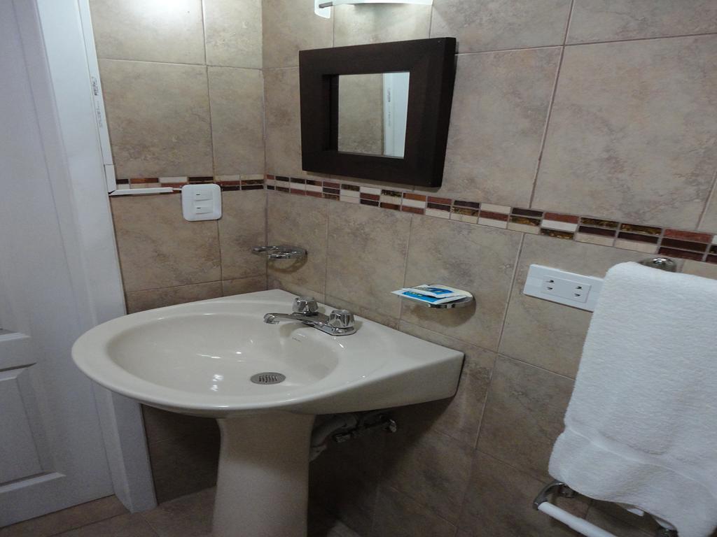 קיטו Hotel Rincon Escandinavo מראה חיצוני תמונה