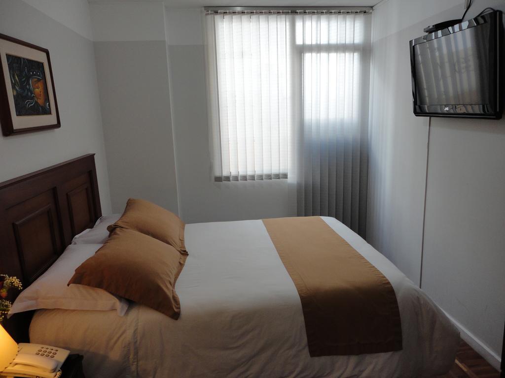 קיטו Hotel Rincon Escandinavo חדר תמונה