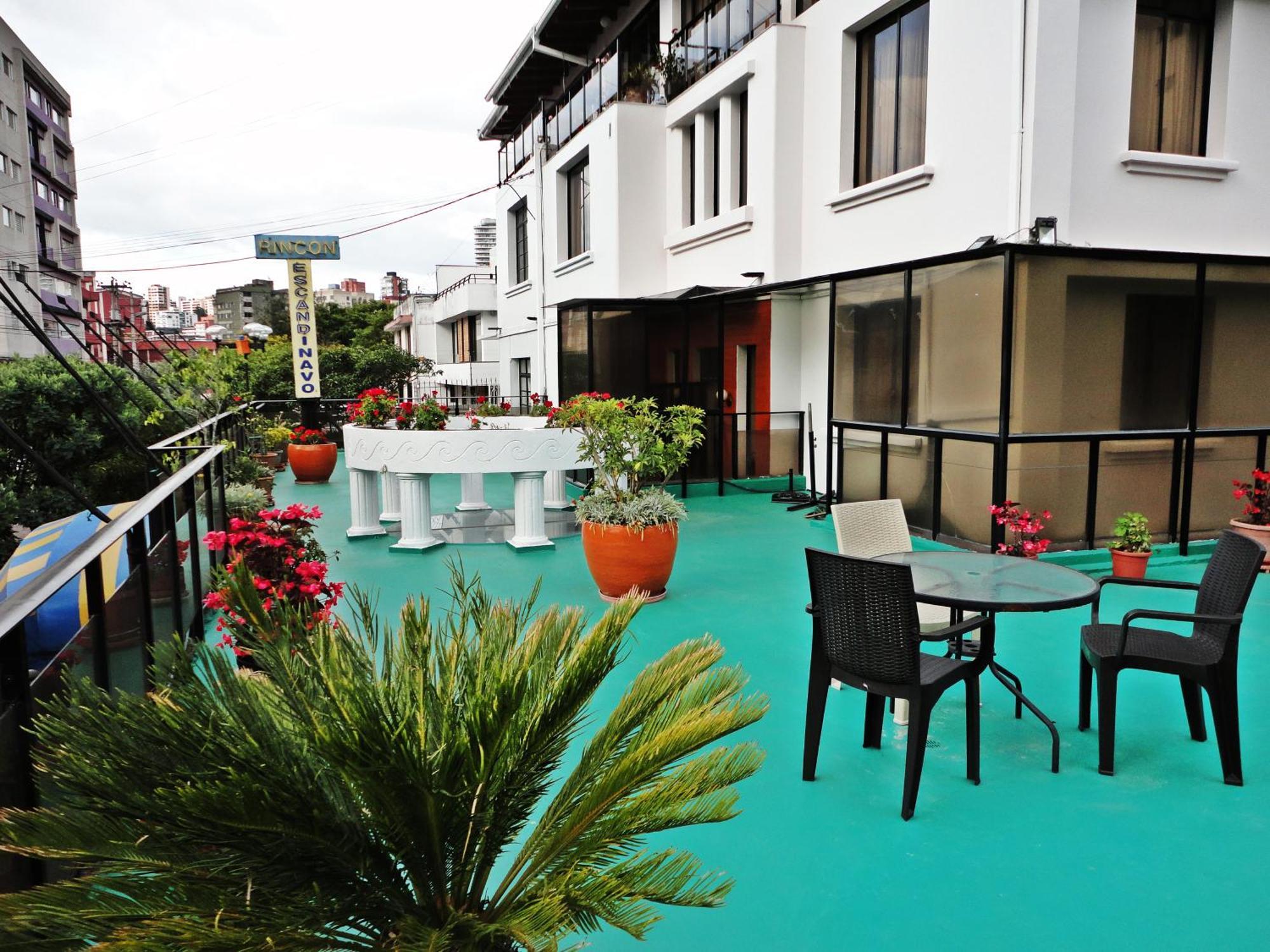 קיטו Hotel Rincon Escandinavo מראה חיצוני תמונה