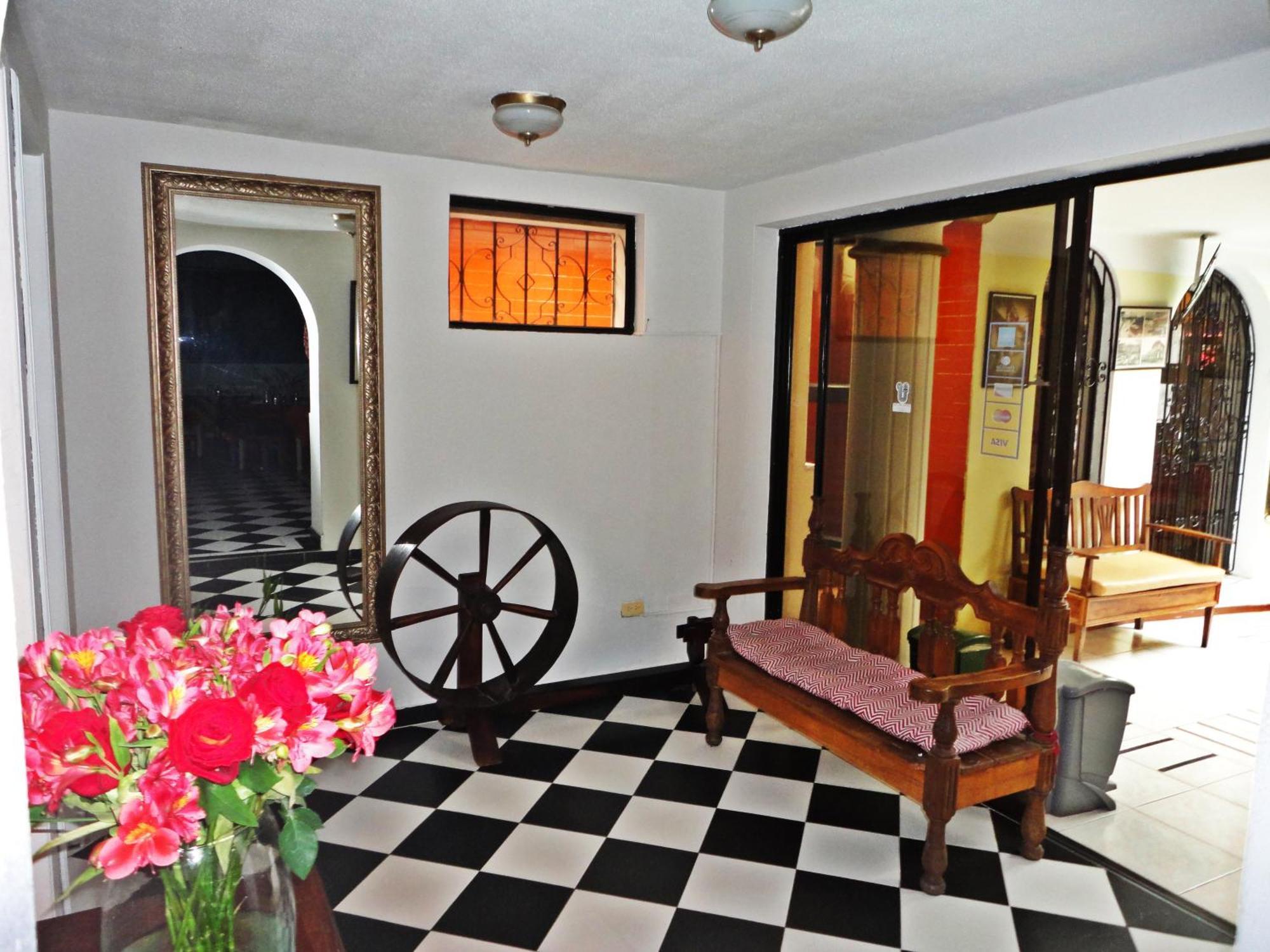 קיטו Hotel Rincon Escandinavo מראה חיצוני תמונה